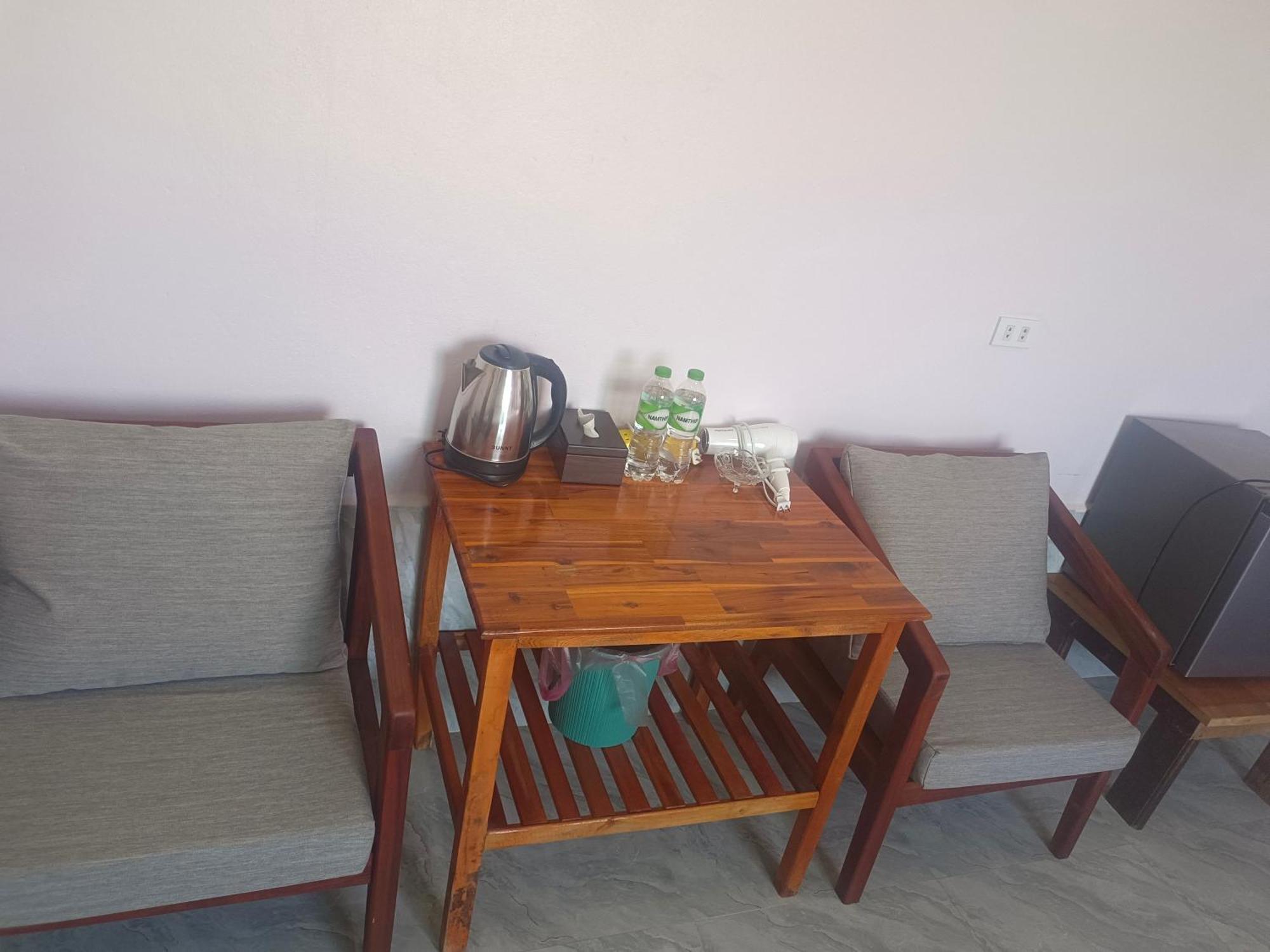 Dd Guesthouse Ванг-Виенг Экстерьер фото